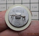 URSS23 Pas Pin's MAIS BROCHE OU BADGE / RUSSIE / URSS Misssion Spatiale Conjointe APOLLO ET ?? - Raumfahrt