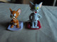 Delcampe - Vintage - Couple De Figurines Tom Et Jerry Sur Leurs Coussins - Otros & Sin Clasificación