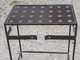 Delcampe - *TABLE D'APPOINT En METAL PEINT Plateau à Décor De SOLEILS Dorés JUS GRENIER  E - Tables & Pedestals
