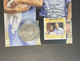 (1 Oø 28 A) Australian Royal Baby Prince George MAXICARD With 20 Cent Royal Wedding Coin - 20 Cents