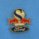 1 PIN'S //  ** SAUBER RED BULL FORD / TEAM F1 ** . (Red Bull-Sauber Geiterkinden) - Ford