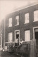 LIEGE - Carte Photo D'une Famille Devant La Façade De Sa Maison - Carte Postale Ancienne - Andere & Zonder Classificatie