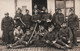 Photographie - Militaria - Photo De Groupe De Soldats Les Degourdis Du II Escadron - Sabre - Carte Postale Ancienne - Fotografia