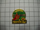 3112     PINS  Pin's   TENNIS CLUB  LUCHON 31 Haute Garonne   Sports Raquette - Tenis