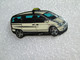 PIN'S    MERCEDES-BENZ  VIANO  TAXI - Mercedes