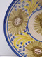 *JOLI ANCIEN PLAT CERAMIQUE TOLEDE Signé MG LACARTERA Décor SOLEILS SOURIANTS  E - Talavera/Toledo (ESP)