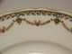 Delcampe - *JOLI ANCIEN PLAT Sur PIED COMPOTIER PORCELAINE LIMOGES Bord Guirlande ROSES   E - Limoges (FRA)