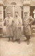 Photographie Militaria - Trois Militaires Moustachu En Uniforme - Manteau  - Carte Postale Ancienne - Uniformi