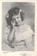 ENFANT - Fillette Songeuse - Nœud Blanc - Robe Blanche - Carte Postale Ancienne - Portraits