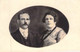 Photographie - Couple - Amour - Moustache - Costume - Carte Postale Ancienne - Photographie