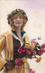 Fantaisies - Femmes - Jeune Femme Blonde Ondulé - Longue Robe - Bouquet De Fleurs - Carte Postale Ancienne - Women