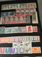 LOT  De  1000   TIMBRES De   DIVERS PAYS   ... Sur Les PLAQUETTES Et Les FEUILLETS   Les TIMBRES Sont NEUFS** - Vrac (min 1000 Timbres)