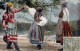 Danse - Russisch Polnische Typen - Danseuses Polonaise Et Russes - Costumes Traditionnels - Carte Postale Ancienne - Baile