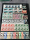 LOT  De  1000   TIMBRES De   DIVERS PAYS   ... Sur Les PLAQUETTES Et Les FEUILLETS   Les TIMBRES Sont NEUFS** - Vrac (min 1000 Timbres)