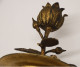 Delcampe - -ANCIEN PETIT BOUGEOIR A MAIN FLEUR BRONZE COLLECTION DECO BOUGIE   E - Kandelaars, Kandelaars & Kandelaars