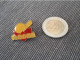 PIN'S PINS ALIMENTATION CHIPS FLODOR POMME DE TERRE - Levensmiddelen