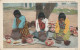 US - Pueblo Indian Womwn Making Pottery - Amerika