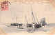 FRANCE - 80 - Cayeux Sur Mer - Groupe De Canots Etadiers - Carte Postale Ancienne - Cayeux Sur Mer