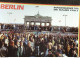 DDR-WU: Ansichtskarte "Öffnung Der Berliner Mauer-Brandenburger Tor"  Vom 15.7.90 - Mit Bmk-Kombination DDR/BRD - Muro De Berlin