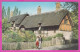 289875 / United Kingdom - Stratford-upon-Avon - Anne Hathaway's Cottage , Shottery Couple Man Woman PC Great Britain - Stratford Upon Avon