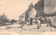 GRECE - SALONIQUE - Une Fontaine Aux Pieds Des Remparts - Edition Française - Carte Postale Ancienne - Grèce