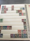 Delcampe - 3 CLASSEURS  De TIMBRES  DIVERS  PAYS  Principalement  EUROPE  - Toutes Les Photos Ne Sont Pas Faites - Vrac (min 1000 Timbres)