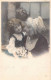 ENFANTS - Fille - Grand Mère - Fleurs - Carte Postale Ancienne - Gruppi Di Bambini & Famiglie