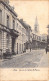 BELGIQUE - HUY - La Rue Et L'église St Pierre - Carte Postale Ancienne - Huy