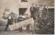 PALAISEAU - Un Groupe Qui Pose Dans Une Cour De Ferme ? En 1906 ( Carte Photo ) - Palaiseau