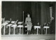 Photo Albert Préjean Sur Scène Comme Chanteur En Uniforme - Photos