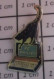 SP15 Pin's Pins / Beau Et Rare / INFORMATIQUE / MICRO ORDINATEUR PC PHILIPS CHAT NOIR - Informatique