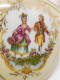 Delcampe - -JOLIE ANCIENNE BOITE BONBONNIERE PORCELAINE LIMOGES Marquis Marquise 3 Pieds  E - Limoges (FRA)