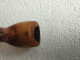 Delcampe - Ancienne PIPE En écume De Mer Sans Embouts Avec Ficelle Au Bout Long 6,1 Cm Env Haut : 4,2 Cm Poids :  31 Grammes - Meerschaum Pipes