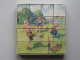 Delcampe - JEU DE CUBES ANCIEN EN CARTON "A LA POM D'OR": 6 Puzzles Football Cyclisme Ronde Plage Neige- Cube "démontable" FOUILLON - Altri & Non Classificati