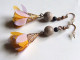 Fête Des Mères, Boucles D'oreilles Pendantes, Pompon, Fleurs Parme Moutarde, Pierre Naturelle, Jaspe Gris, Agate Noire, - Ohrringe