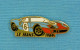 Delcampe - 1 PIN'S //  ** LE MANS 1969 / JACKY ICKX & FORD GT 40  ** - Ford