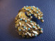 Delcampe - Broche Fantaisie Ancienne Avec Sertissage De Mini Turquoises Et Perles /  Vers 1950-1970         BIJ162 - Spille