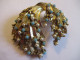 Delcampe - Broche Fantaisie Ancienne Avec Sertissage De Mini Turquoises Et Perles /  Vers 1950-1970         BIJ162 - Halsketten