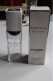 Lot De 2 Flacons Vides De Parfum : "N5" De Chanel Et "Cristalle Eau Verte" De Chanel - Flakons (leer)