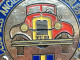 Plaque Emmaillée-Macaron De Calandre Badge De Voiture Automobile-Club Des Anciennes Automobiles Varoise-Blason Toulon - Voitures