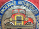 Plaque Emmaillée-Macaron De Calandre Badge De Voiture Automobile-Club Des Anciennes Automobiles Varoise-Blason Toulon - Voitures