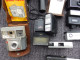 LOT ANCIENS APPAREILS PHOTOS ET CAMERA VINTAGE FLASH TORCHE BAUER KEYSTONE BOLEX ECT............ NON TESTEE NON VERIFIE - Fotoapparate