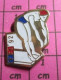 2617 Pin's Pins / Beau Et Rare / SPORTS / NATATION TF1 1992 JEUX OLYMPIQUES - Nuoto