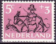 Plaatfout Zwart Puntje Op De Buik In 1952 Kinderzegels 5 + 3 Ct Rose NVPH 597 PM 1 Ongestempeld - Variétés Et Curiosités