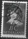 Afwijking Horizontaal Zwart Krasje Door T/m In 1937 Kinderzegels 1½ + 1½ Cent Grijszwart NVPH 300 - Plaatfouten En Curiosa