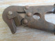 Delcampe - Pince Militaire Allemande Coupe Barbelés WW1 WW2 - Equipement