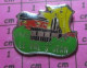 1416a Pin's Pins / Beau Et Rare / VILLES / LE VAL ST JEAN - Ruimtevaart