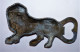 ANCIEN DECAPSULEUR EN METAL LION   / 11 X 6 Cm Environ - Flaschenöffner