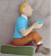 TINTIN Assis En Train De Manger - Tintin