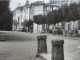 CP 63 Puy De Dôme MARINGUES  - La Fontaine Et Le Boulevard Du Chery Voiture Simca Aronde, 2cv Citroën  Timbrée 1961 - Maringues